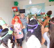 CURSO CONTANDO HISTÓRIAS COLORINDO VIDAS - TÉCNICAS PARA CONTAR HISTÓRIAS III -TURMA 3