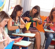 CURSO CONTANDO HISTÓRIAS COLORINDO VIDAS - TÉCNICAS PARA CONTAR HISTÓRIAS I -TURMA 5