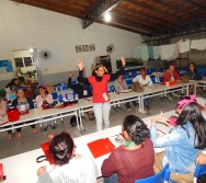 CURSO CONTANDO HISTÓRIAS COLORINDO VIDAS - LINHARES - TURMA 8