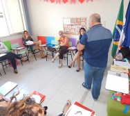 CURSO CONTANDO HISTÓRIAS COLORINDO VIDAS - ASPECTOS TERAPÊUTICOS DA CONT. DE HISTÓRIA -TURMA 5