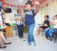 CURSO CONTANDO HISTÓRIAS COLORINDO VIDAS - ASPECTOS TERAPÊUTICOS DA CONT. DE HISTÓRIA -TURMA 5