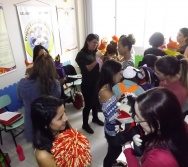 CURSO CONTANDO HISTÓRIAS COLORINDO VIDAS - TÉCNICAS PARA CONTAR HISTÓRIAS III -TURMA 5