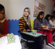 CURSO CONTANDO HISTÓRIAS COLORINDO VIDAS - ASPECTOS TERAPÊUTICOS DA CONTAÇÃO-TURMA 5