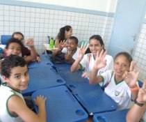 CUIDA DE MIM - ENFRENTAMENTO AO BULLYING ESCOLAR - EMEF CIDADE POMAR