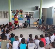 COLORIR - PROJETO CONTANDO HISTÓRIAS COLORINDO VIDAS - UMEI VILA VELHA