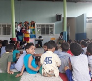 COLORIR - PROJETO CONTANDO HISTÓRIAS COLORINDO VIDAS - UMEI VILA VELHA