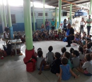 COLORIR - PROJETO CONTANDO HISTÓRIAS COLORINDO VIDAS - UMEI VILA VELHA