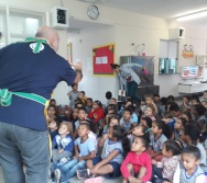 CONTAÇÃO DE HISTÓRIA NA UMEI MARIA DA GLÓRIA RAUTA - VILA VELHA