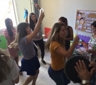 CURSO CONTANDO HISTÓRIAS COLORINDO VIDAS - RESGATE DA LUDICIDADE E TÉCNICAS P/ CONTAR HISTÓRIA