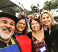 PARTICIPAÇÃO DO COLORIR NA FEIRA LITERÁRIA DO ES - PARE OLHE E ESCUTE!