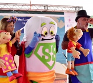 PARTICIPAÇÃO DO COLORIR NA FEIRA LITERÁRIA DO ES - PARE OLHE E ESCUTE!