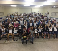 COLORIR - CONTAÇÃO DE HISTÓRIA NA ESCOLA JORGE AMADO - NOVA CARAPINA II