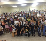 COLORIR - CONTAÇÃO DE HISTÓRIA NA ESCOLA JORGE AMADO - NOVA CARAPINA II