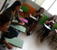 CURSO CONTANDO HISTÓRIAS COLORINDO VIDAS - TÉCNICAS PARA CONTAR HISTÓRIAS II - TURMA 3/2018