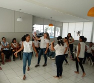 O resgate da ludicidade através das histórias - Universidade Infantil.