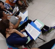 CURSO CONTANDO HISTÓRIAS COLORINDO VIDAS 