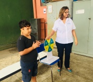 AULA DE SEGURANÇA FERROVIÁRIA - ESCOLA GENERAL TIBÚRCIO - BAIRRO PORTO DE SANTANA/CARIACICA