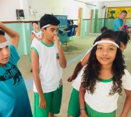 AULA DE SEGURANÇA FERROVIÁRIA - ESCOLA ANTÔNIO COUTINHO - BAIRRO RETIRO SAUDOSO/CARIACICA