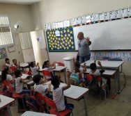 DIA DE SENSIBILIZAÇÃO DO MATUTINO DA ESCOLA ADILSON DA SILVA CASTRO - VITÓRIA (BULLYING)