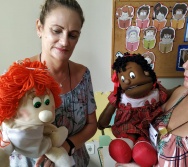 SEGUNDA AULA DO CURSO CONTANDO HISTÓRIAS COLORINDO VIDAS - TURMA 5/2019.