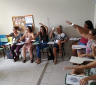 SEGUNDA AULA DO CURSO CONTANDO HISTÓRIAS COLORINDO VIDAS - TURMA 5/2019.