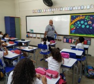 DIA DE SENSIBILIZAÇÃO DO MATUTINO DA ESCOLA ADILSON DA SILVA CASTRO - VITÓRIA (BULLYING)