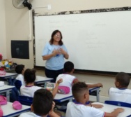 DIA DE SENSIBILIZAÇÃO DO MATUTINO DA ESCOLA ADILSON DA SILVA CASTRO - VITÓRIA (BULLYING)