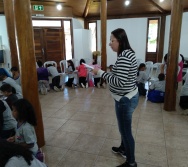 OFICINA DE CONTAÇÃO DE HISTÓRIA - PROJETO VALE ENCANTAR - ANA BERNARDES - VILA VELHA