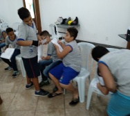 OFICINA DE ENFRENTAMENTO AO BULLYING - PROJETO VALE ENCANTAR - GRACIANO NEVES