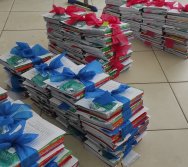 NTV - CONFECÇÃO DOS KITS NTV DOS PRIMEIROS ANOS E ENTREGA DO KIT NA ESCOLA JOSÉ ZACCHI.