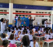 ELKEM APLICA PROJETO COLORIR SUSTENTÁVEL EM ESCOLAS DA SERRA