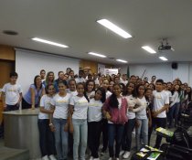 PALESTRA INTERATIVA NO SENAC - VILA VELHA COM ADOLESCENTES APRENDIZES - VESPERTINO