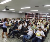PALESTRA INTERATIVA NO SENAC - VILA VELHA COM ADOLESCENTES APRENDIZES - VESPERTINO