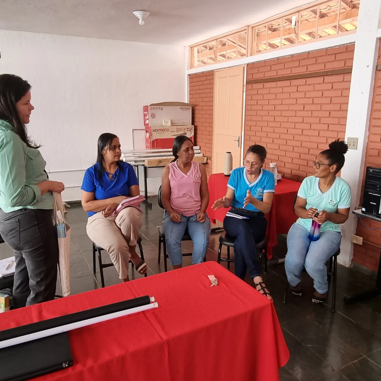 PROGRAMA ATITUDE AMBIENTAL - SÉRIES INICIAIS EM AÇÃO MINAS GERAIS E INTERIOR DO ES - APRESENTAÇÃO