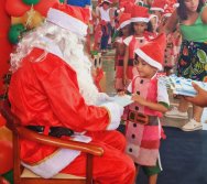 PROGRAMA COLORIR SUSTENTÁVEL - FELIZ NATAL!