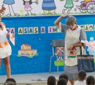 MAIS DE 400 CRIANÇAS FORAM CONTEMPLADAS COM LIVROS DOS CLÁSSICOS DA LITERATURA