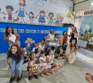 MAIS DE 400 CRIANÇAS FORAM CONTEMPLADAS COM LIVROS DOS CLÁSSICOS DA LITERATURA