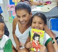 MAIS DE 400 CRIANÇAS FORAM CONTEMPLADAS COM LIVROS DOS CLÁSSICOS DA LITERATURA