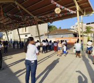 PAA - PASSEATA AMBIENTAL NA COMUNIDADE DE NAQUE - ESCOLA PEDRO FERNANDES