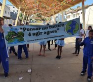 PAA - PASSEATA AMBIENTAL NA COMUNIDADE DE NAQUE - ESCOLA PEDRO FERNANDES