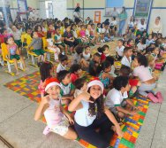 CHEGADA DE PAPAI NOEL - CMEI REGIONAL SILVESTRE