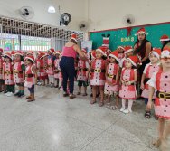 CHEGADA DE PAPAI NOEL - CMEI VERA CALMON