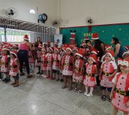 CHEGADA DE PAPAI NOEL - CMEI VERA CALMON