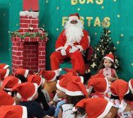 CHEGADA DE PAPAI NOEL - CMEI VERA CALMON