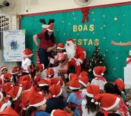 CHEGADA DE PAPAI NOEL - CMEI VERA CALMON