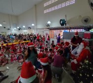 CHEGADA DE PAPAI NOEL - CMEI VERA CALMON