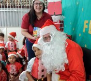 CHEGADA DE PAPAI NOEL - CMEI VERA CALMON