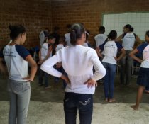 SENSIBILIZAÇÃO AOS ALUNOS DOS 5º E 6º ANOS PARA IMPLANTAÇÃO DO COLORIR SUSTENTÁVEL - CARIACICA