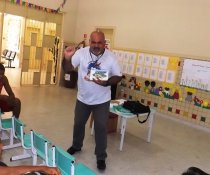 ESCOLA DE PAIS - MINHA CASA TAMBÉM É COLORIDA - CORA CORALINA - VESPERTINO