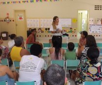 ESCOLA DE PAIS - MINHA CASA TAMBÉM É COLORIDA - CORA CORALINA - VESPERTINO